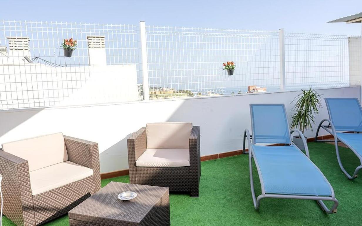 Bonito Apartamento Con Terraza - Pedregalejo Playa 马拉加 外观 照片
